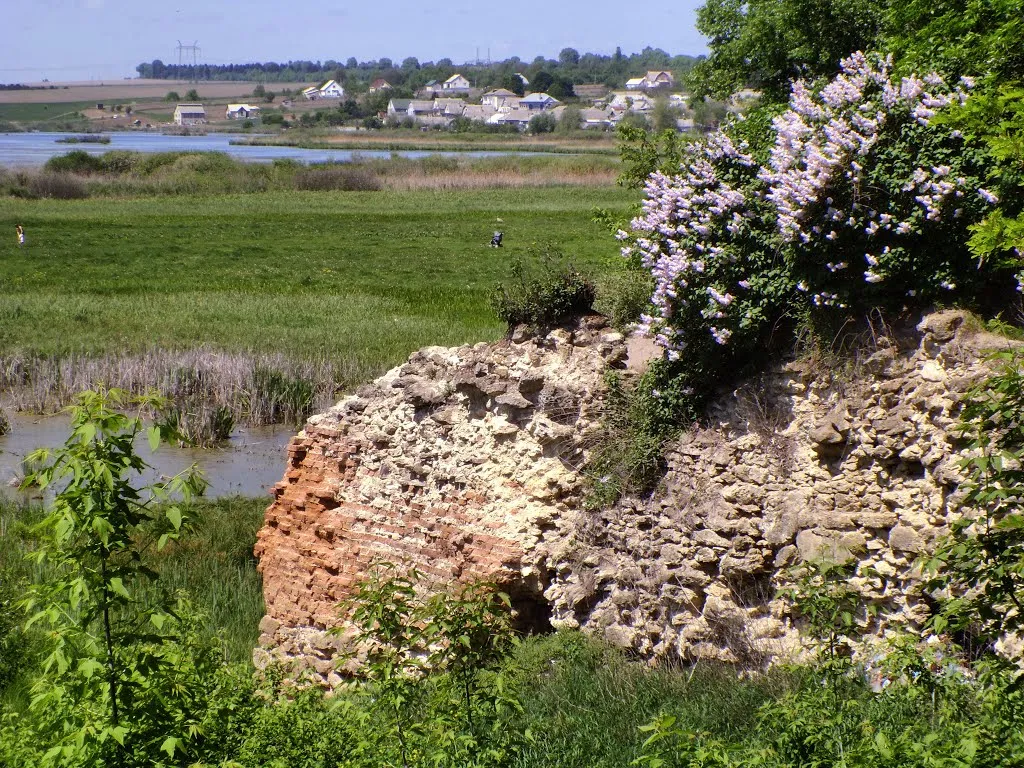 Барський замок