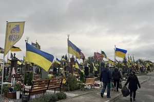 Новини Вінниці / День захисників та захисниць України: у Вінниці вшанували пам'ять полеглих героїв