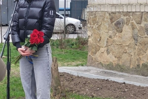 Новини Вінниці / У Вінниці відкрили меморіальну дошку на честь загиблого Захисника Вадима Кондратюка