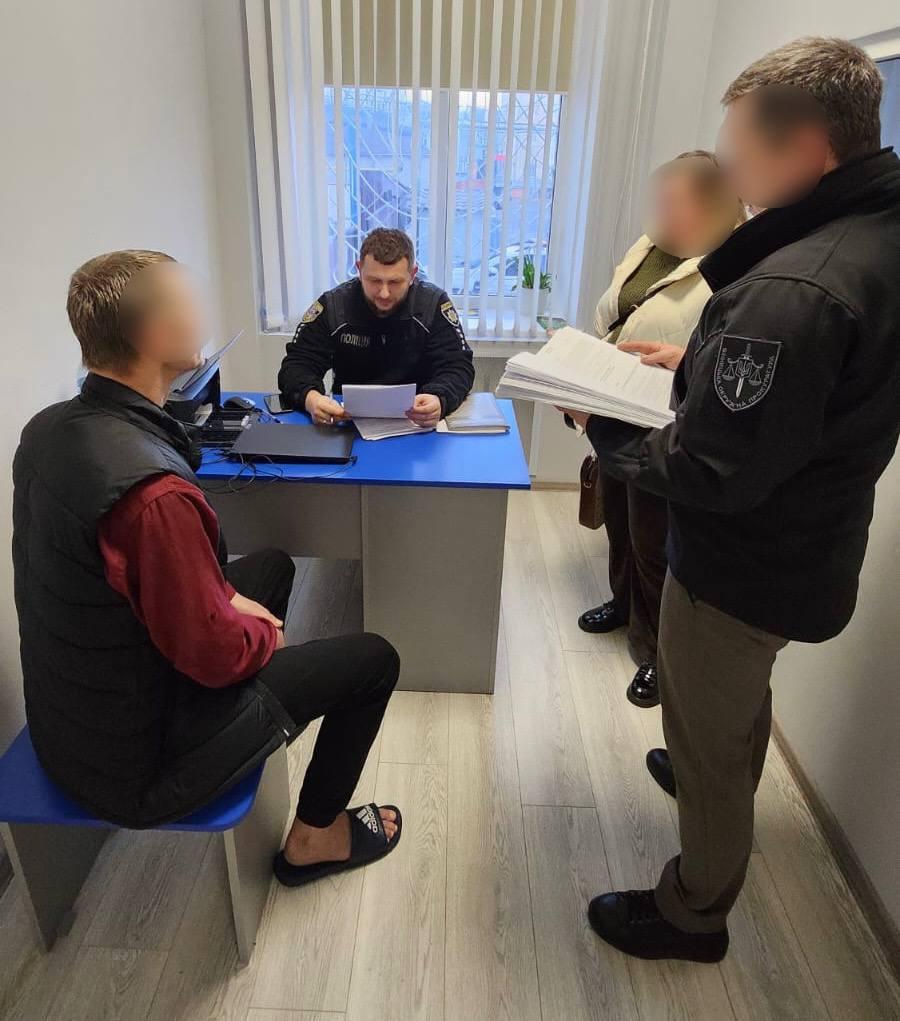 Продавця гранат затримали у Вінниці (Фото)