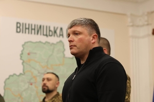 Новини Вінниці / Родинам полеглих захисників з Вінниччини вручили посмертні державні нагороди