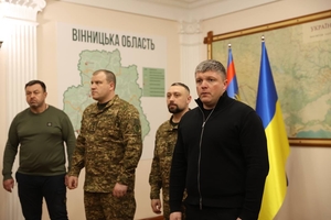 Новини Вінниці / Родинам полеглих захисників з Вінниччини вручили посмертні державні нагороди