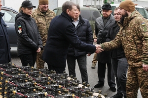 Новини Вінниці / Вінницька громада передала чергову партію допомоги нацгвардійцям