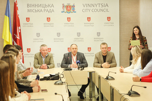 Новини Вінниці / У Вінниці відбулось нагородження спортсменів та спортсменок за виступи на Всеукраїнських змаганнях 2025 року
