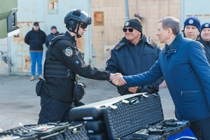 Новини Вінниці / Харківський національний університет внутрішніх справ отримав від Вінниці техніку сучасного зразка