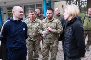 Новини Вінниці / Ірина Верещук відвідала школу тактичної медицини та центр реабілітації звільнених по полону Захисників на Вінниччині