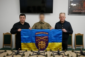 Новини Вінниці / Вінницька ОВА передала військовим FPV-дрони