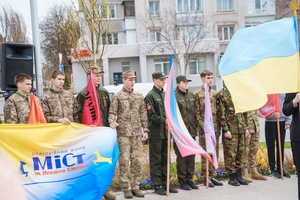Новини Вінниці / У Вінниці відкрили скульптуру Джурі
