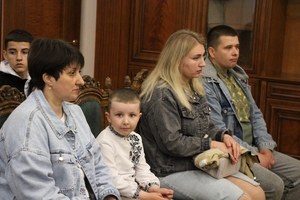 Новини Вінниці / На Вінниччині вручили посмертні державні нагороди родинам загиблих Захисників