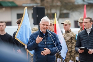 Новини Вінниці / У Вінниці відкрили скульптуру Джурі