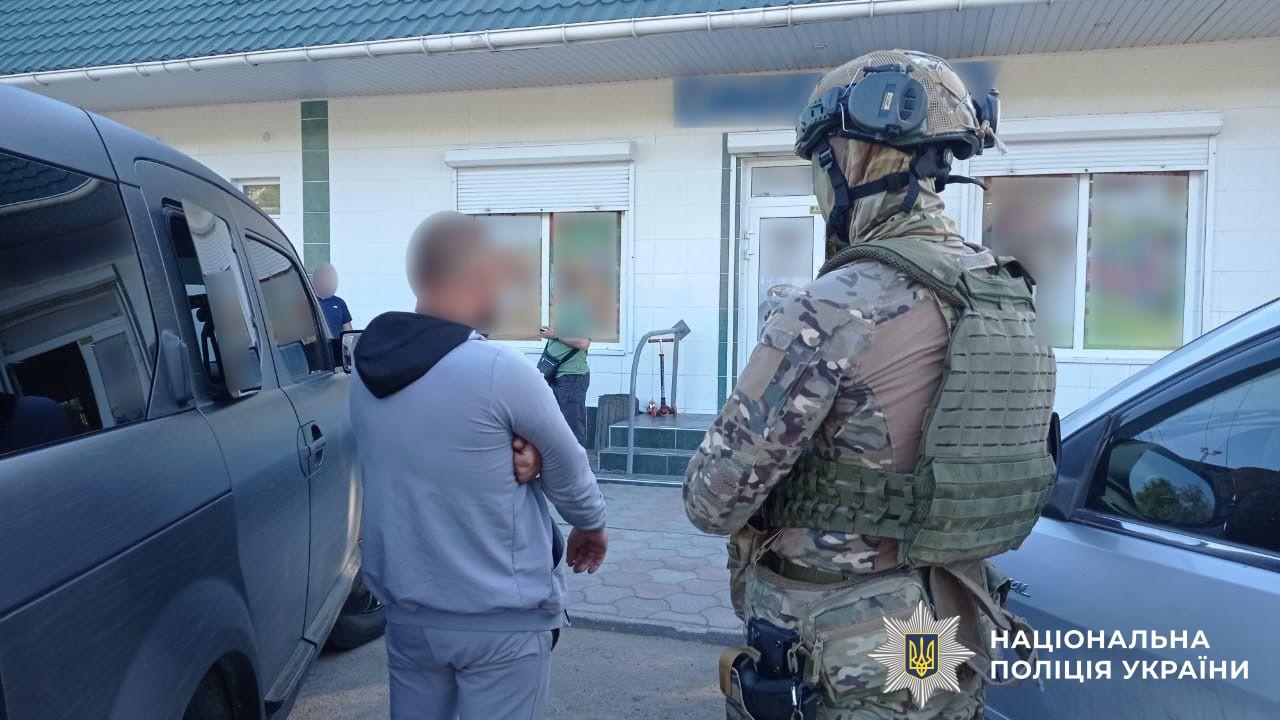 Виявили канал переправлення чоловіків через кордон: серед організаторів був депутат районної ради з Вінниччини