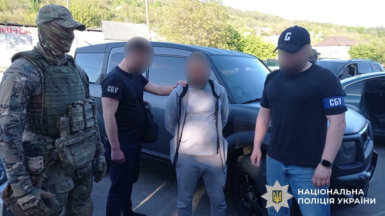 Виявили канал переправлення чоловіків через кордон: серед організаторів був депутат районної ради з Вінниччини