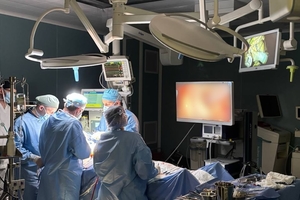 Новини Вінниці / 93 надскладні кардіооперації з початку року: як медики Вінницького регіонального кардіоцентру оперують на відкритому серці та рятують життя 