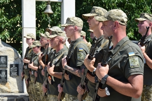 Новини Вінниці / На Вінниччині новобранці Могилів-Подільського загону склали Військову присягу
