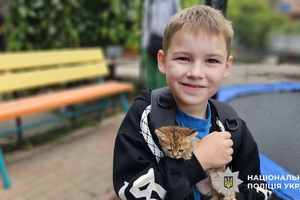 Новини Вінниці / Діти полеглих на війні поліцейських побували на екскурсії у Вінницькому контактному зоопарку ї