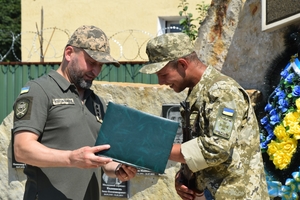 Новини Вінниці / На Вінниччині новобранці Могилів-Подільського загону склали Військову присягу