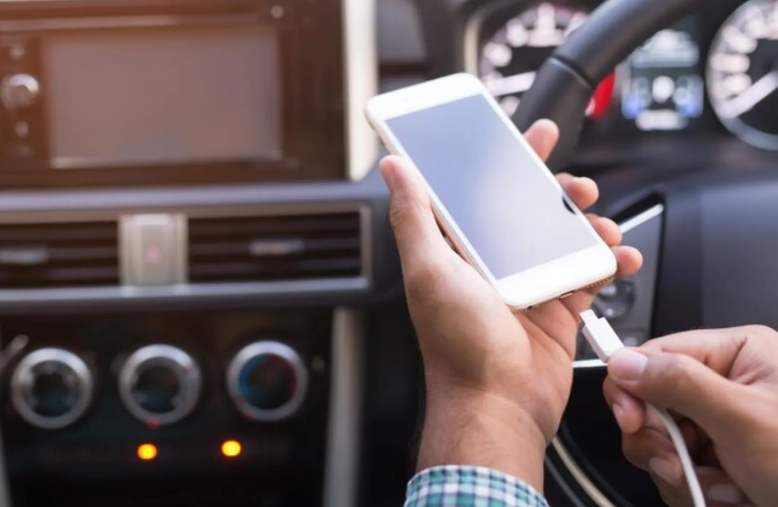 проводной CarPlay адаптер