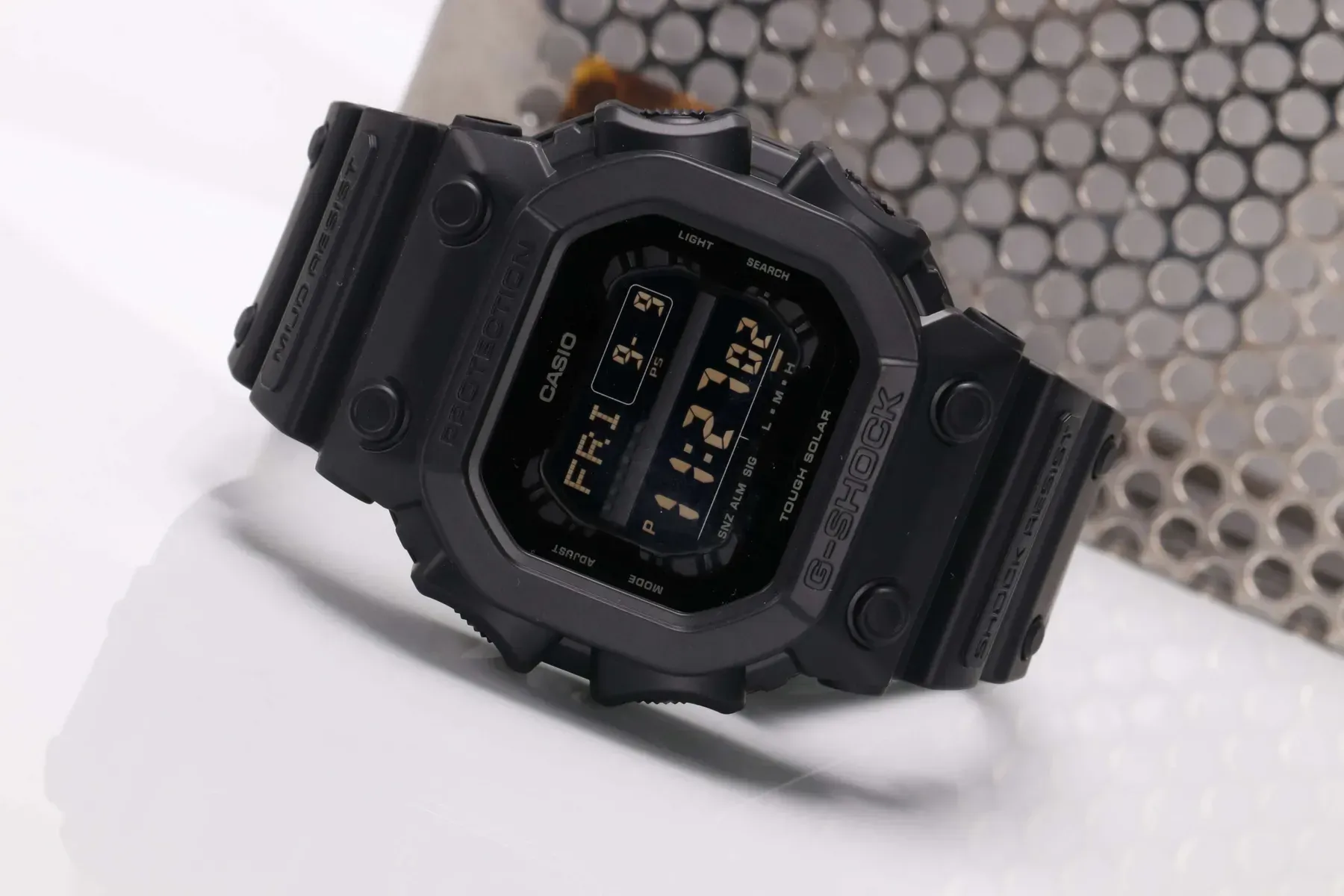 Casio GX-56BB-1ER