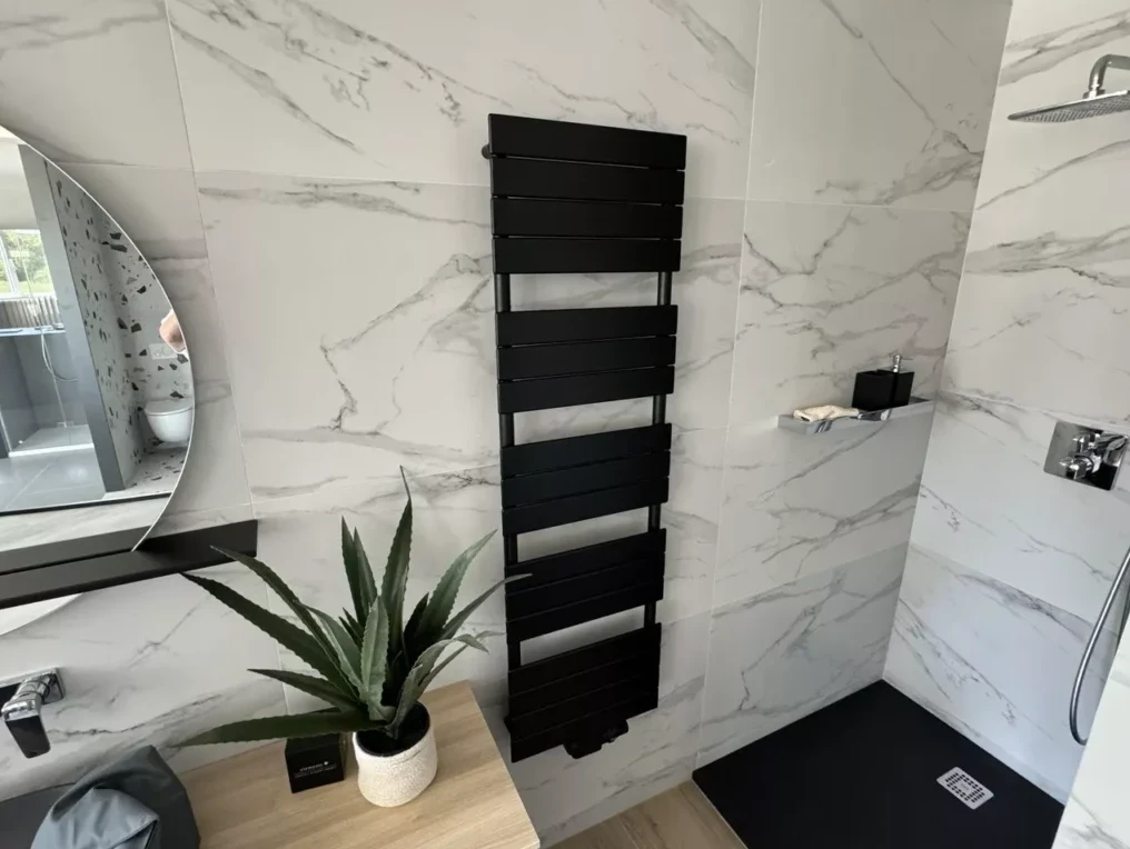 рушникосушка водяна та електрична