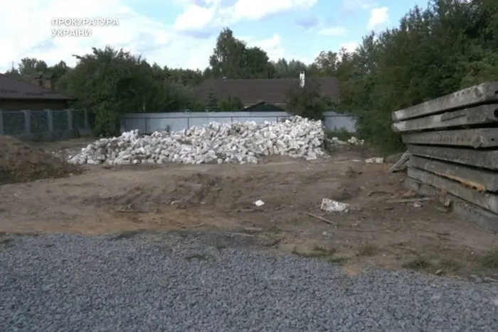 Вінниччина: справу військового, чий будинок знесли шахраї, передано до суду