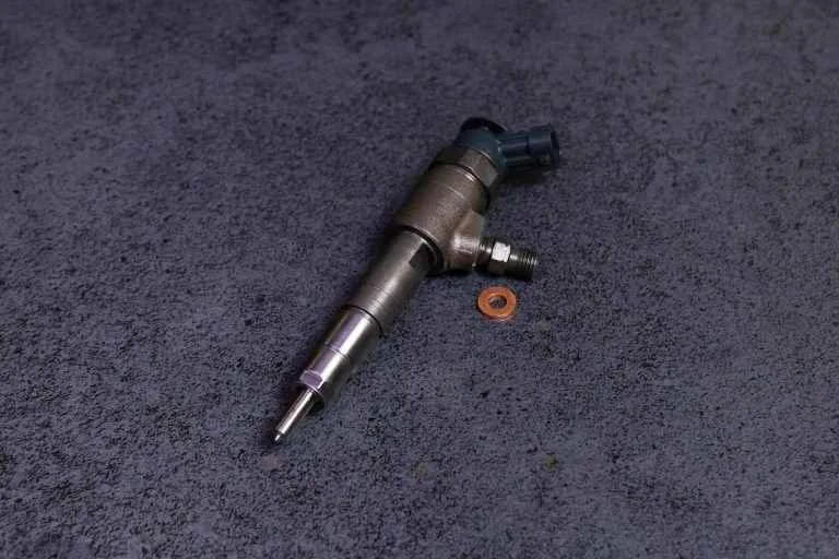 Електромагнітний CR інжектор 