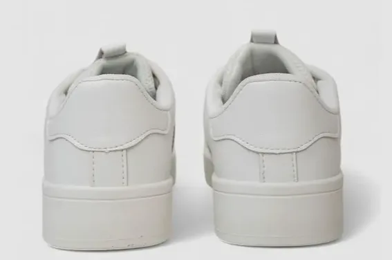 базовий одяг в гардеробі