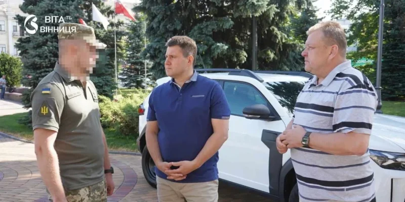 Вінниця передала новітній Renault Duster для Повітряних Сил ЗСУ: потужна підтримка надійшла