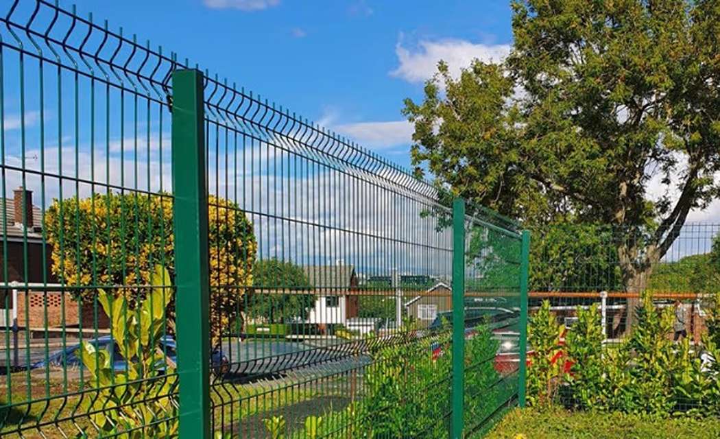 Секційний паркан